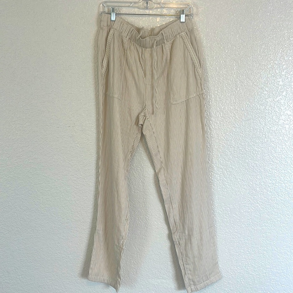Striped linen ankle pants